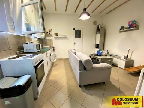 Pronájem bytu 1+kk, Hodonín, 35 m2