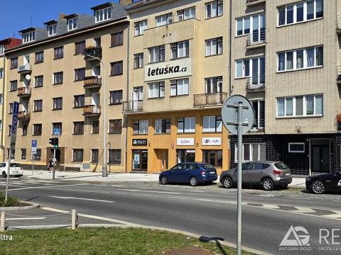 Pronájem bytu 1+kk, Praha - Bubeneč, Terronská, 45 m2