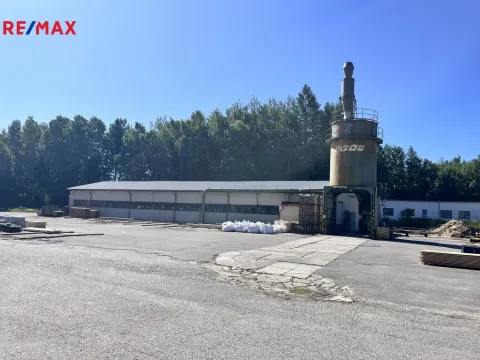 Pronájem výrobních prostor, Olešná, 1100 m2