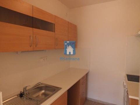 Pronájem bytu 2+kk, Praha, Zrzavého, 45 m2