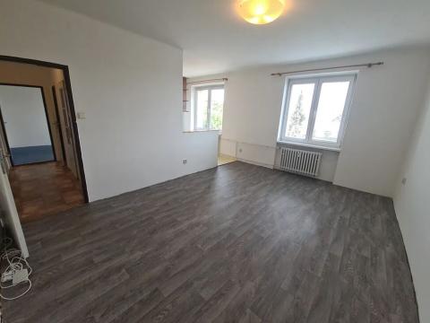 Pronájem bytu 2+1, Praha - Hloubětín, Zelenečská, 52 m2