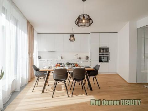 Pronájem bytu 3+kk, Praha - Holešovice, Komunardů, 106 m2