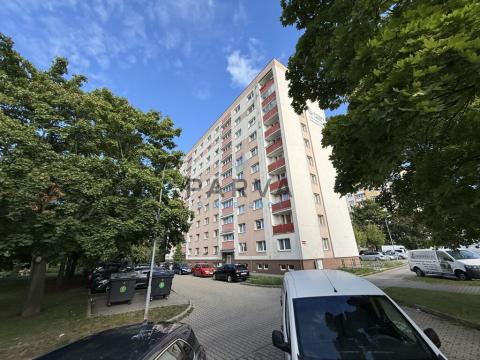 Pronájem bytu 1+kk, Plzeň - Východní Předměstí, náměstí Generála Píky, 22 m2
