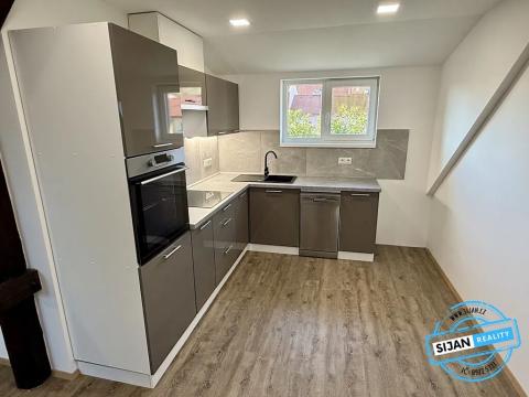 Pronájem bytu 2+kk, Opava, Čajkovského, 59 m2
