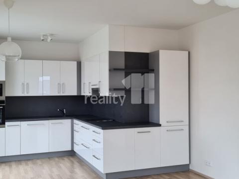 Pronájem bytu 2+kk, Liberec - Liberec III-Jeřáb, Kladenská, 67 m2