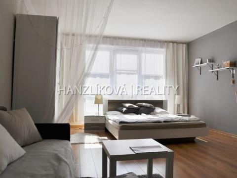 Pronájem bytu 1+kk, České Budějovice - České Budějovice 3, B. Smetany, 38 m2