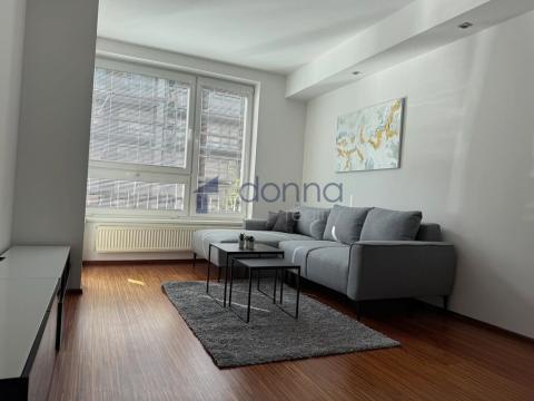Pronájem bytu 2+kk, Praha, Kabešova, 56 m2