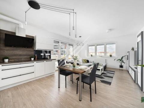 Prodej bytu 4+kk, Praha - Horní Měcholupy, Mantovská, 102 m2