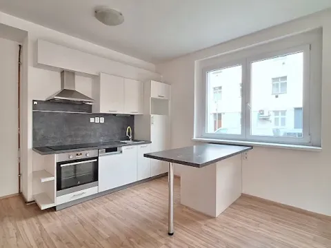 Pronájem bytu 2+kk, Praha - Strašnice, Černokostelecká, 68 m2