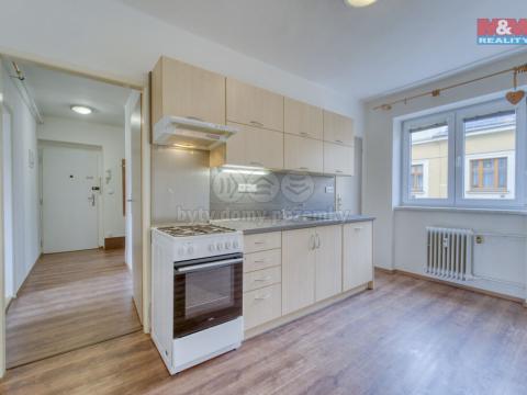 Pronájem bytu 2+1, Klatovy - Klatovy II, Dukelská, 57 m2