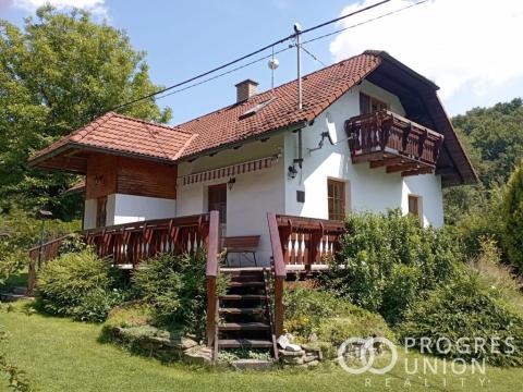Prodej rodinného domu, Vsetín - Horní Jasenka, 170 m2