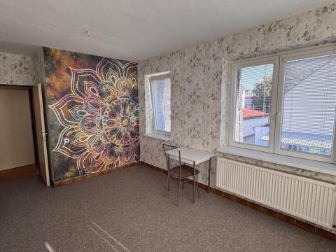 Pronájem kanceláře, Liberec - Liberec III-Jeřáb, U Nisy, 35 m2