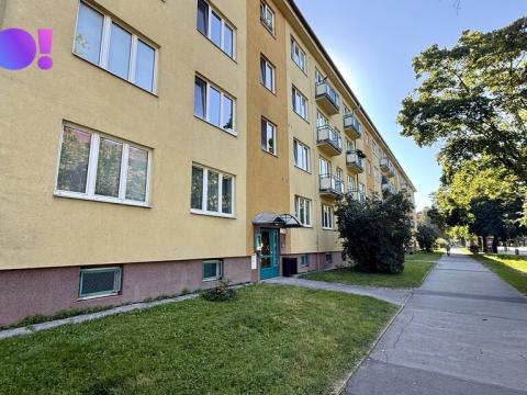 Prodej bytu 1+kk, Havířov, Národní třída, 22 m2