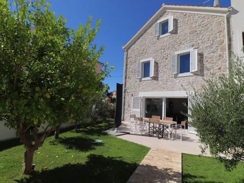 Prodej rodinného domu, Vodice, Chorvatsko, 108 m2