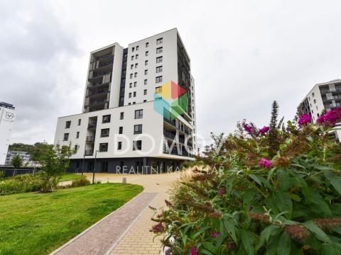 Pronájem bytu 1+kk, Praha, Mezi vodami, 39 m2