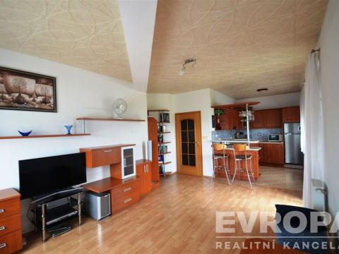 Pronájem bytu 1+kk, Praha - Hostivař, Pražská, 47 m2