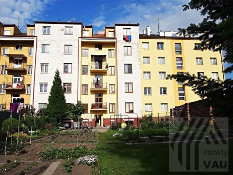Pronájem bytu 1+kk, Pardubice, Železničního pluku, 30 m2