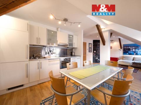 Prodej bytu 2+kk, Praha - Smíchov, Zborovská, 71 m2