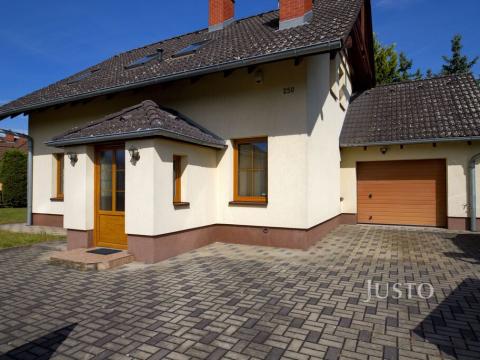 Pronájem rodinného domu, Ústí nad Labem - Skorotice, Liliová, 124 m2
