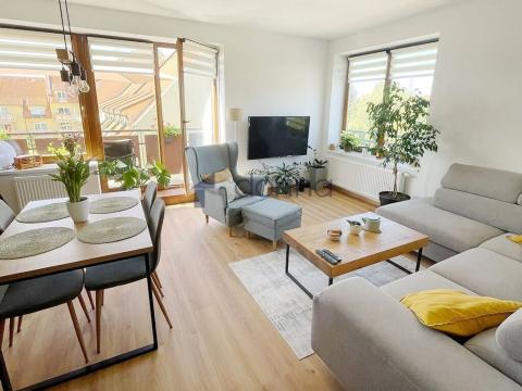 Pronájem bytu 2+kk, Praha, U jízdárny, 52 m2