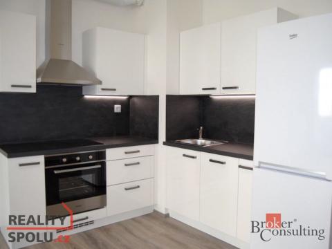 Pronájem bytu 1+kk, Plzeň - Jižní Předměstí, Goldscheiderova, 39 m2