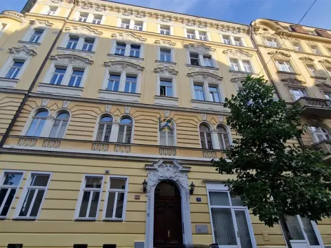 Pronájem kanceláře, Praha, Čermákova, 170 m2