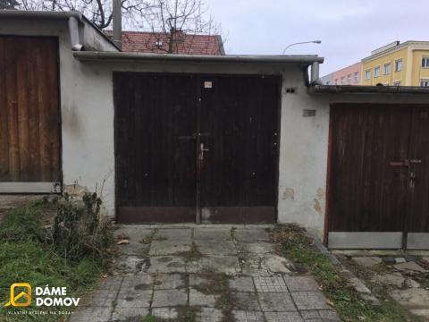 Pronájem garáže, Zlín, třída Tomáše Bati, 17 m2