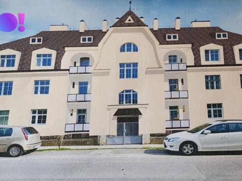 Prodej bytu 3+1, Šumperk, Čsl. armády, 103 m2