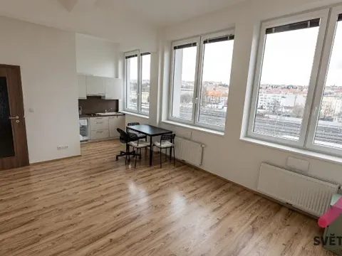 Pronájem bytu 1+kk, Praha - Nusle, Bartoškova, 38 m2
