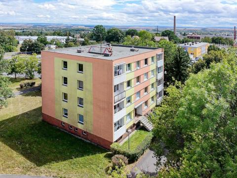 Pronájem bytu 2+1, Chomutov, Vítězslava Nezvala, 60 m2