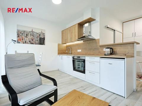 Pronájem bytu 1+kk, Plzeň, Sladová, 38 m2