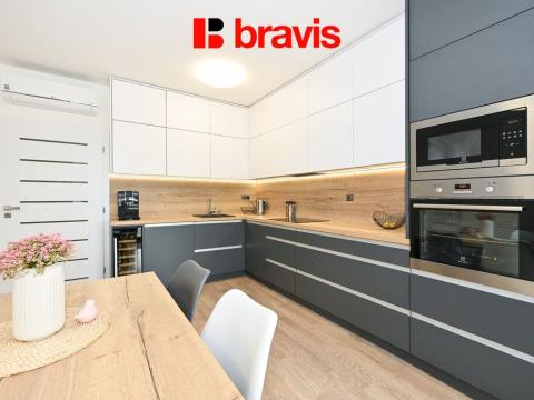Prodej bytu 3+kk, Holubice, 81 m2