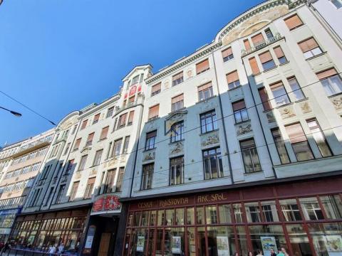 Pronájem kanceláře, Praha, Spálená, 406 m2
