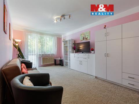 Prodej bytu 3+1, Karlovy Vary, Brigádníků, 68 m2