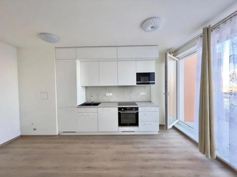 Pronájem bytu 3+kk, Praha - Malešice, Počernická, 73 m2