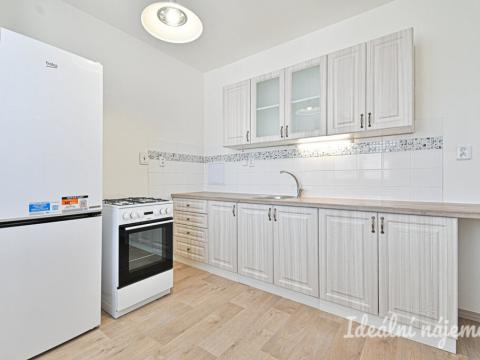 Pronájem bytu 2+1, Brno, Mojmírovo náměstí, 45 m2