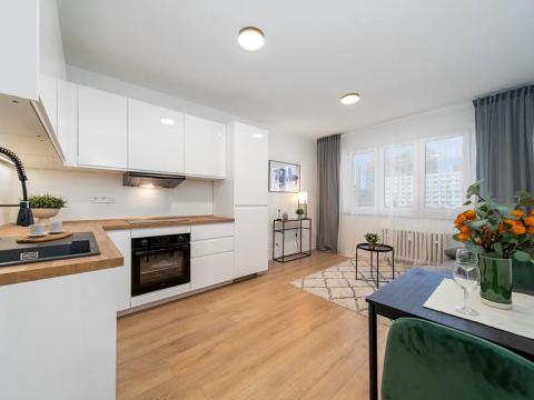 Prodej bytu 3+kk, Praha - Malešice, Přistoupimská, 56 m2