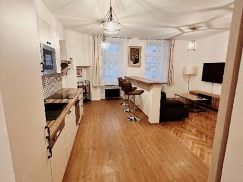 Pronájem bytu 2+kk, Praha - Vinohrady, Slavíkova, 62 m2