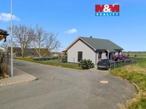 Prodej pozemku pro bydlení, Dobrovíz, 849 m2