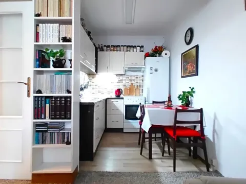 Prodej bytu 2+kk, Praha - Černý Most, Kpt. Stránského, 46 m2