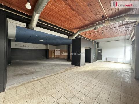 Pronájem obchodního prostoru, Břeclav - Charvátská Nová Ves, Na Valtické, 200 m2