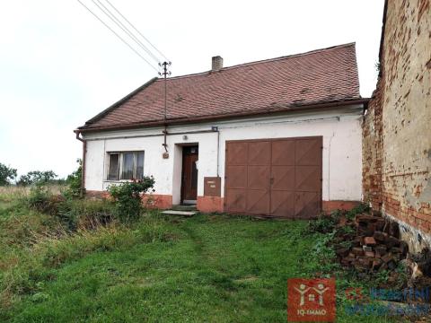 Prodej podílu 2/3 rodinného domu, Miroslavské Knínice, 80 m2