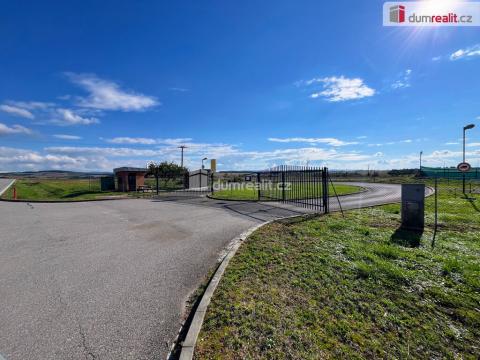 Prodej komerčního pozemku, Uherský Ostroh - Kvačice, 2128 m2