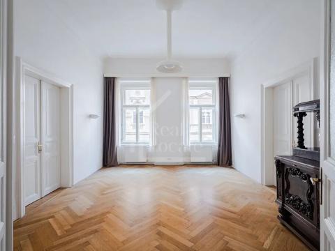 Prodej bytu 4+1, Praha - Staré Město, Betlémská, 144 m2