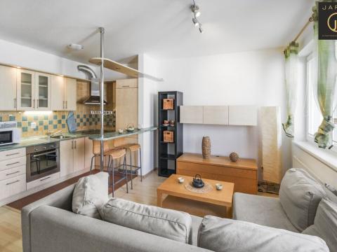 Pronájem bytu 2+kk, Praha - Michle, Elektrárenská, 42 m2