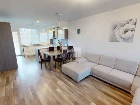 Pronájem bytu 4+kk, Pelhřimov, Dolnokubínská, 89 m2