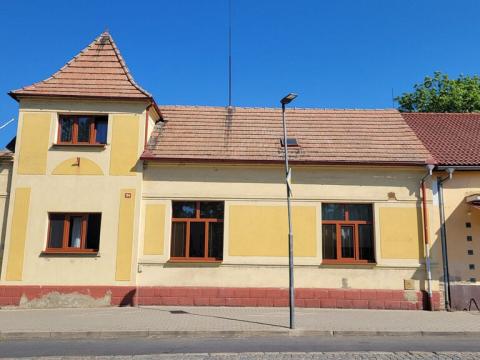 Prodej rodinného domu, Mšené-lázně, Hlavní, 110 m2