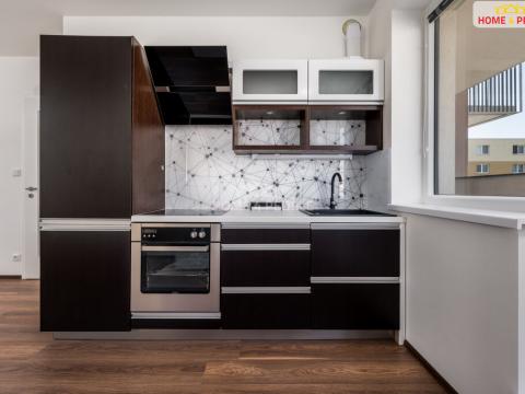 Pronájem bytu 1+kk, Milovice - Mladá, Armádní, 33 m2