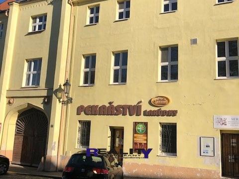 Pronájem bytu 3+kk, Žatec, Volyňských Čechů, 90 m2