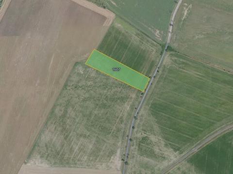 Prodej podílu pole, Bobnice, 4388 m2